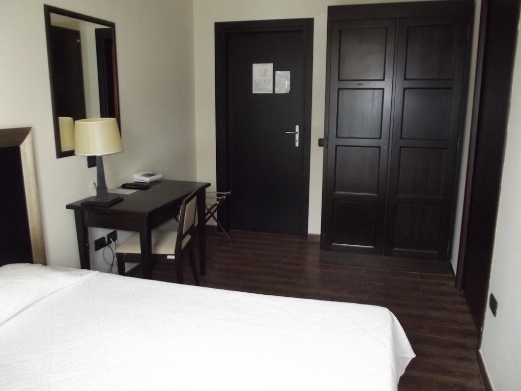 Acos Marsala City Hotel Zimmer foto