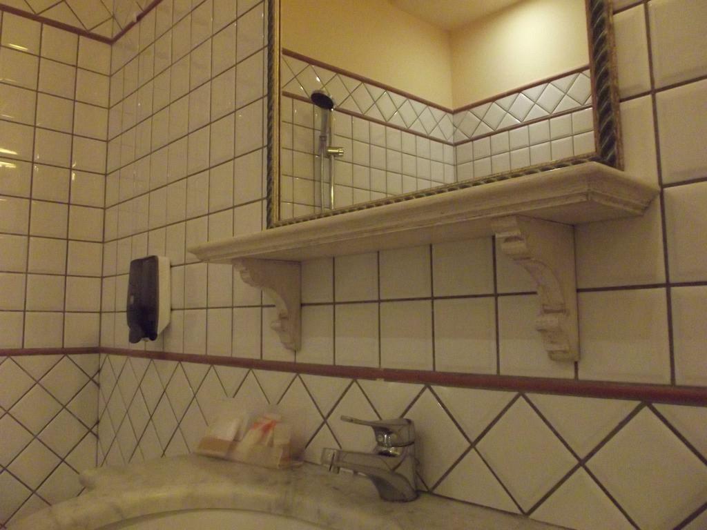 Acos Marsala City Hotel Zimmer foto